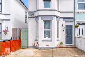 Photo 21- click for photo gallery